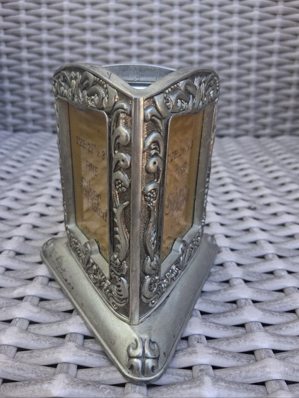 Godinger Silver-Plated Ornate Photo Frame - Silver Finish